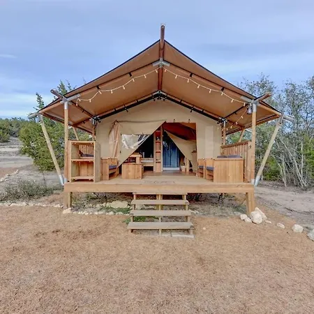 Hotel 12 Fires Luxury Glamping With Heating #4